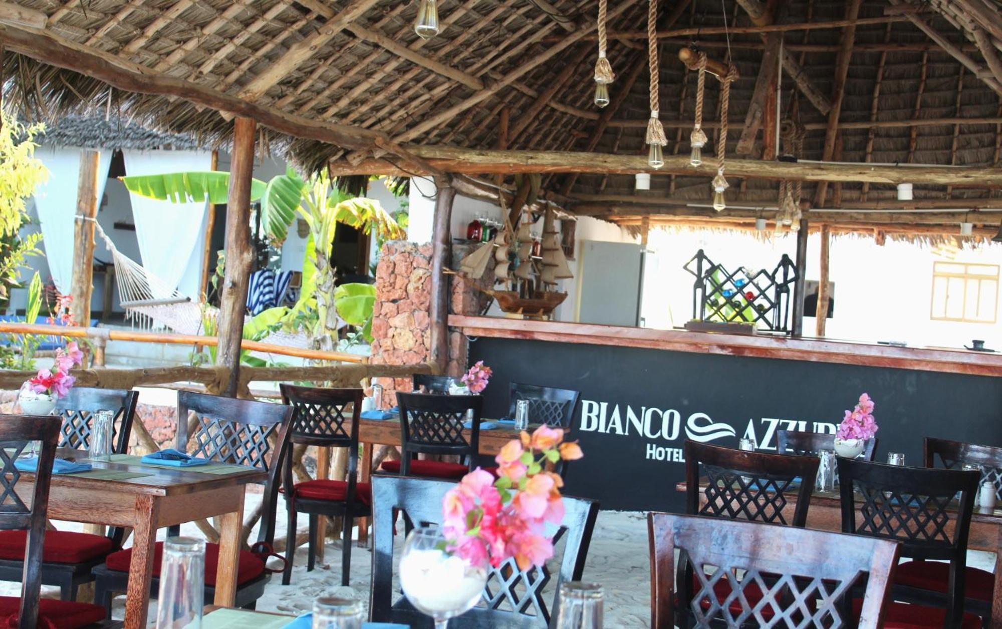 Bianco Azzurro Hotel & Restaurant Pwani Mchangani Exterior foto